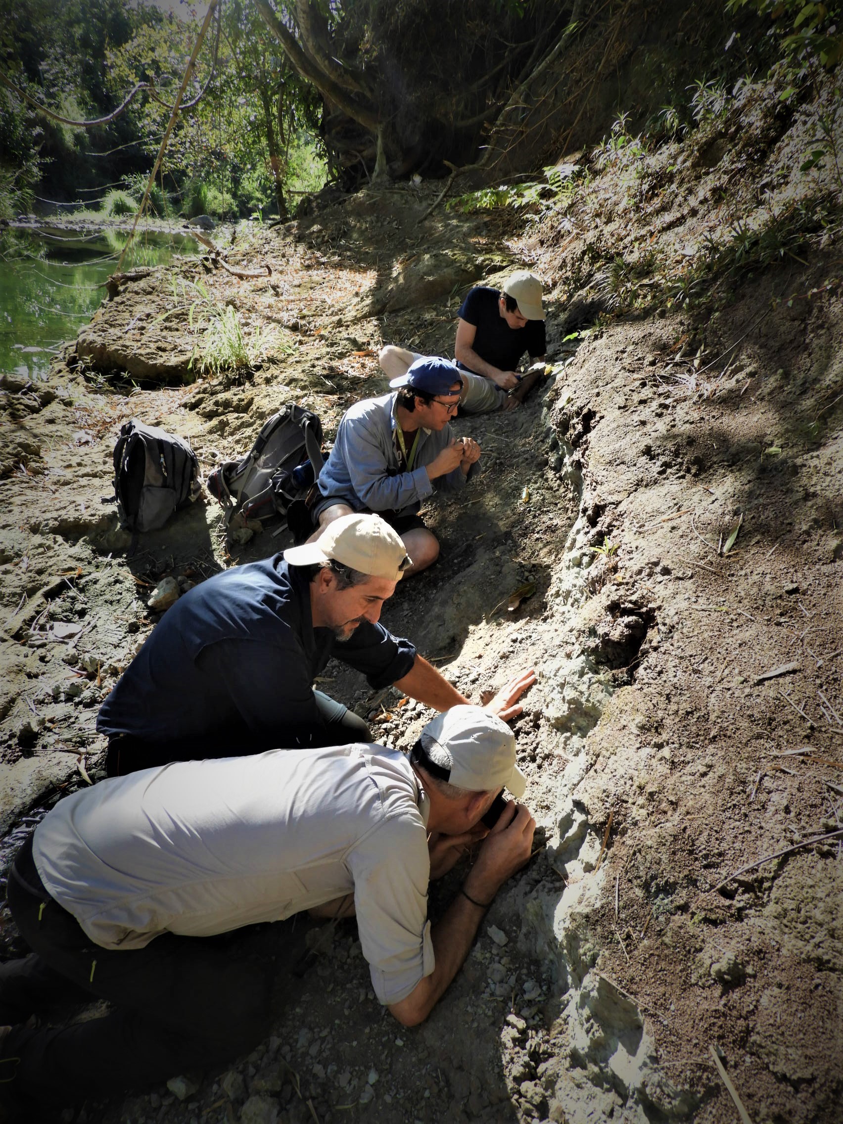 fouilles dans le Río Guatemala
